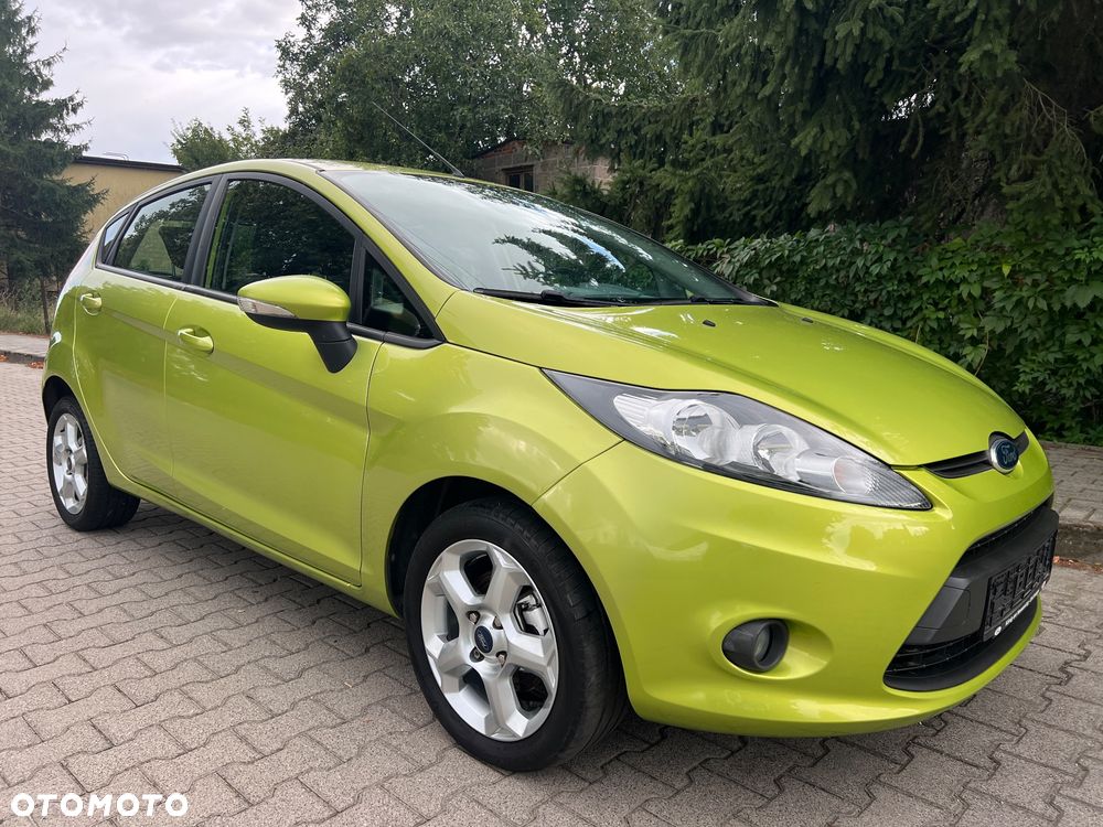 Ford Fiesta - 16