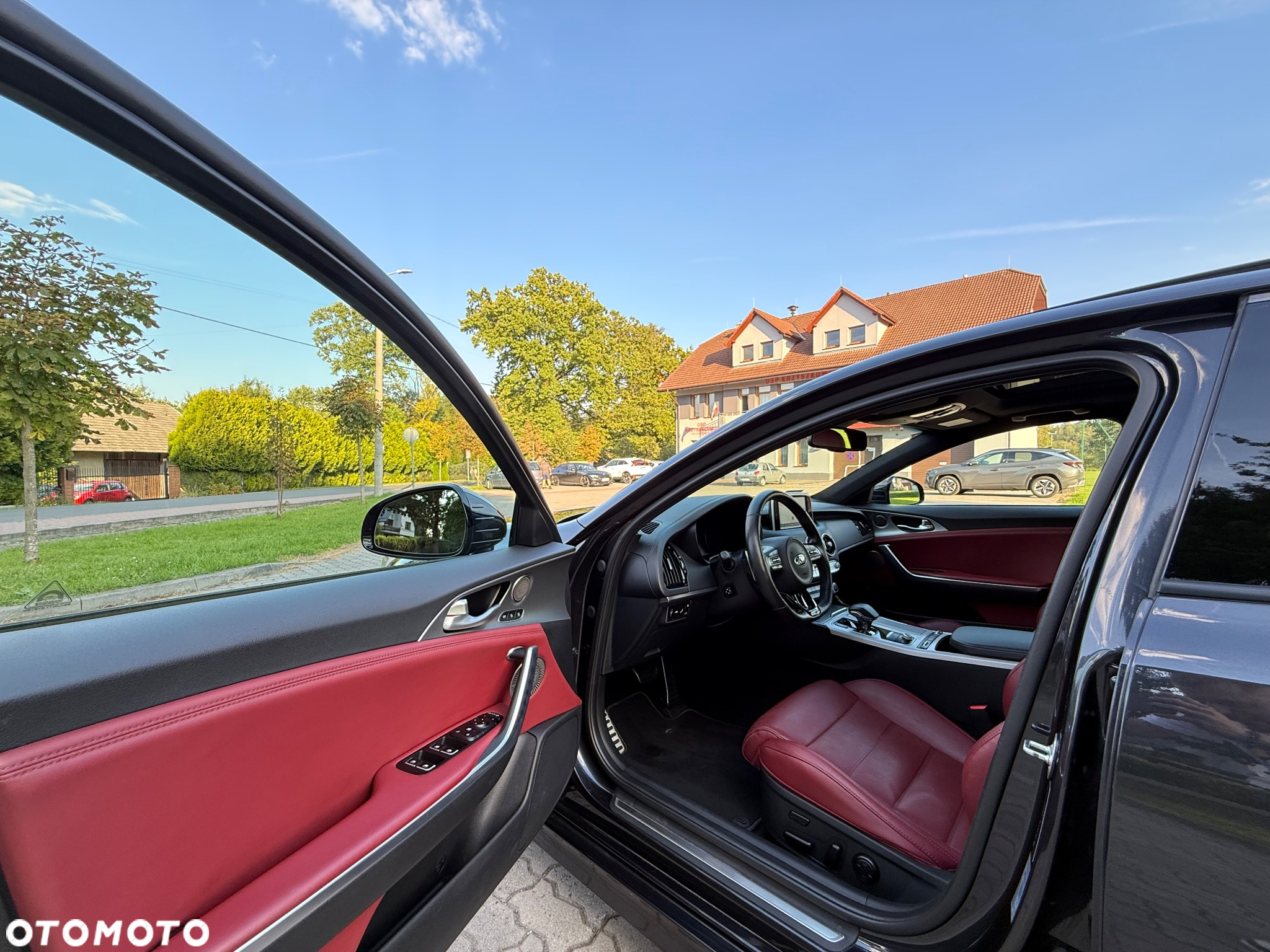 Kia Stinger 2.0 T-GDI GT Line - 13