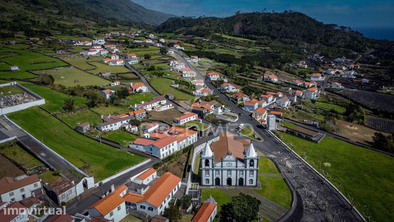Terreno para venda no centro de São Mateus — Ilha do Pico - Grande imagem: 5/5
