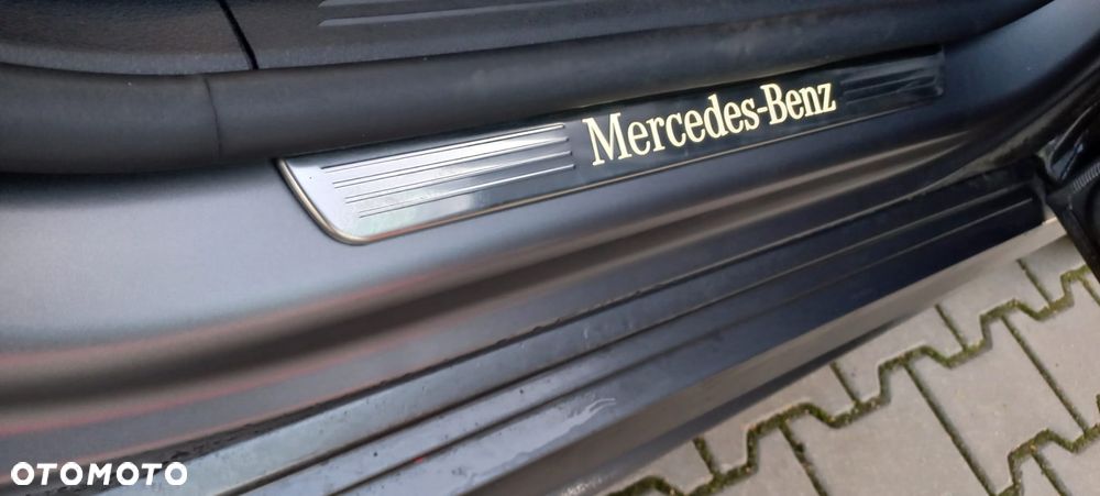 Mercedes-Benz CLA 250 e 8G-DCT AMG Line - 30