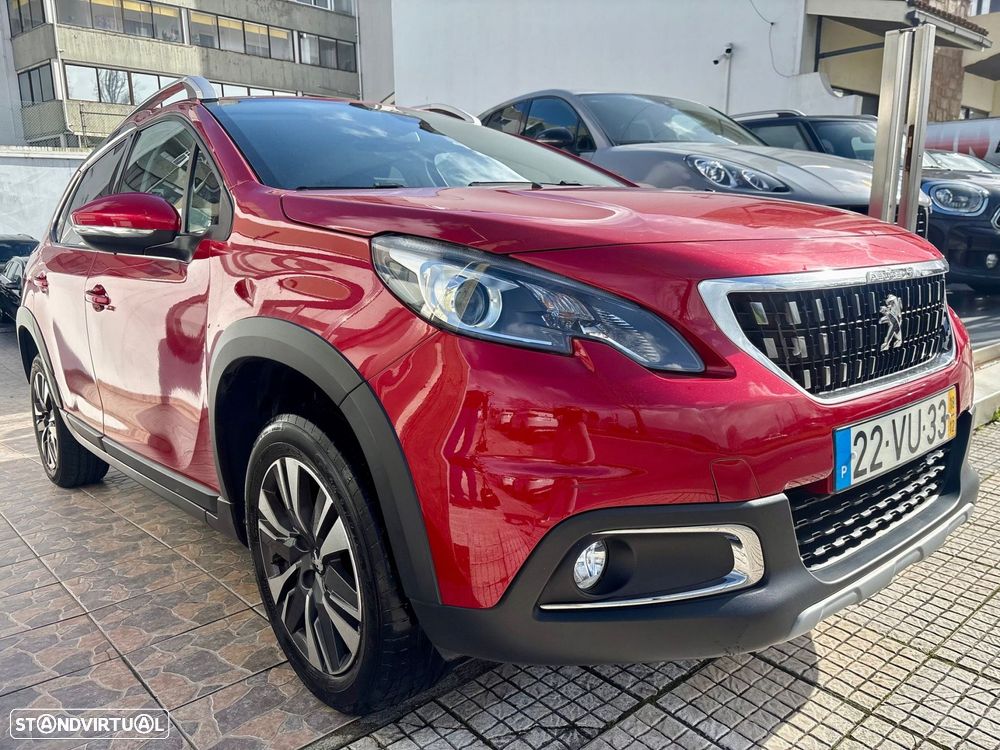 Peugeot 2008 1.2 PureTech Allure - 1