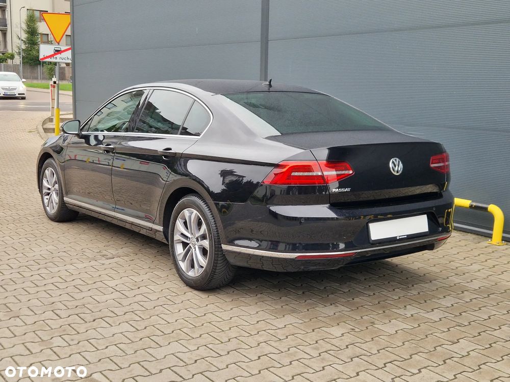 Volkswagen Passat 2.0 TDI BMT Highline DSG - 9