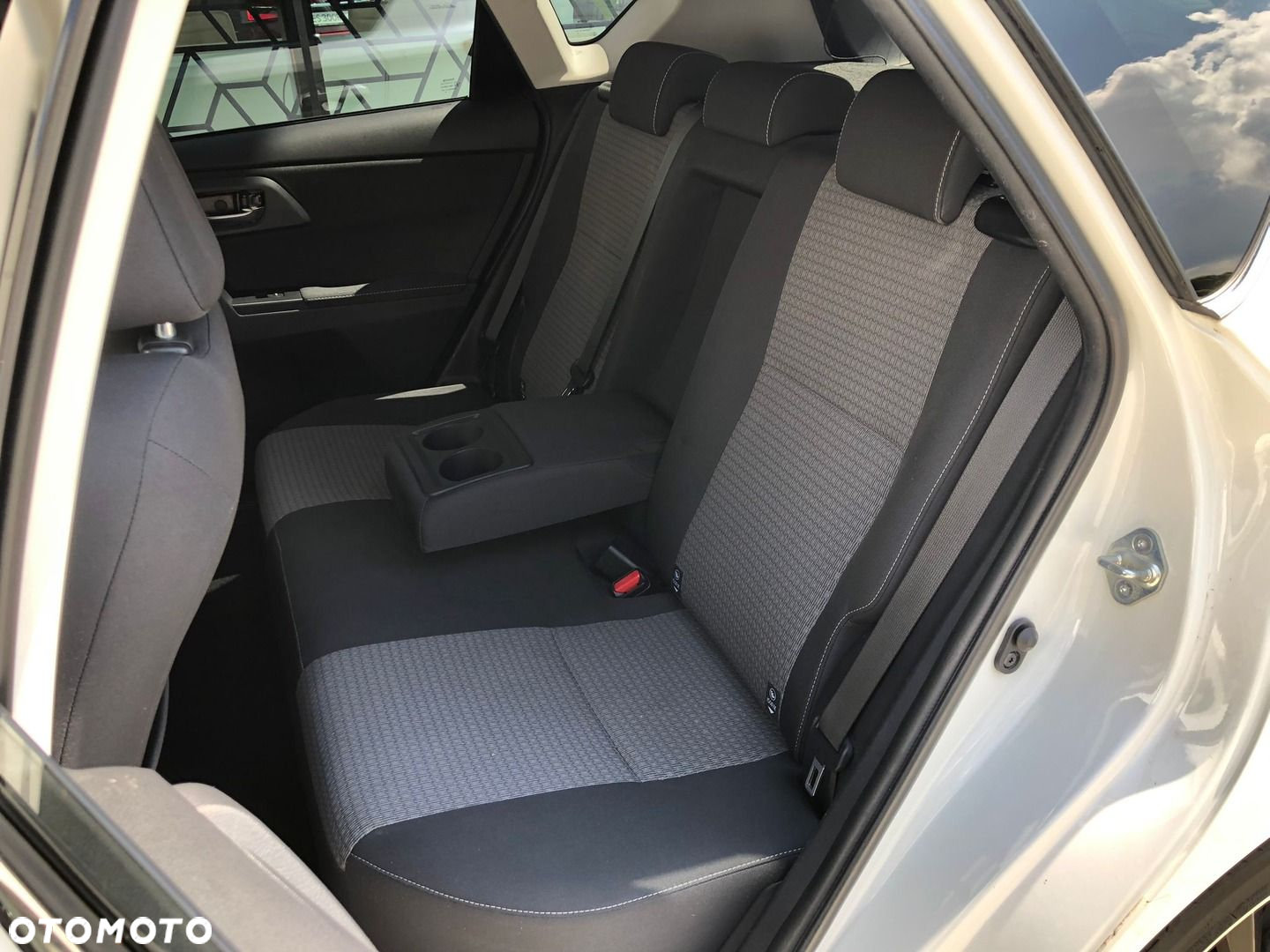 Toyota Auris 1.6 Selection - 7