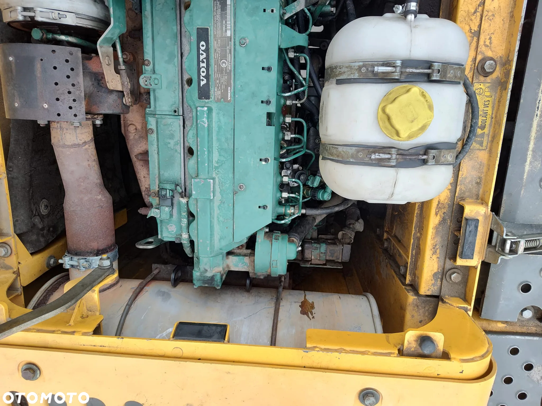 Volvo EC 240CL - 11