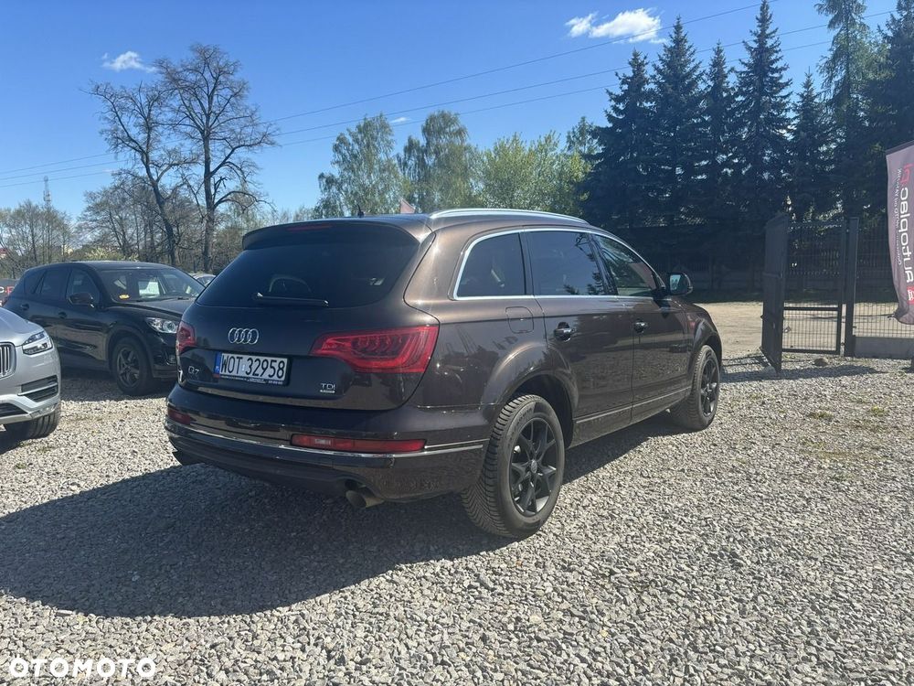 Audi Q7 - 11