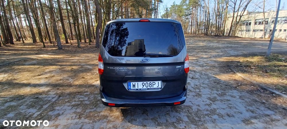Ford Tourneo Courier 1.0 EcoBoost S&S Ambiente - 5