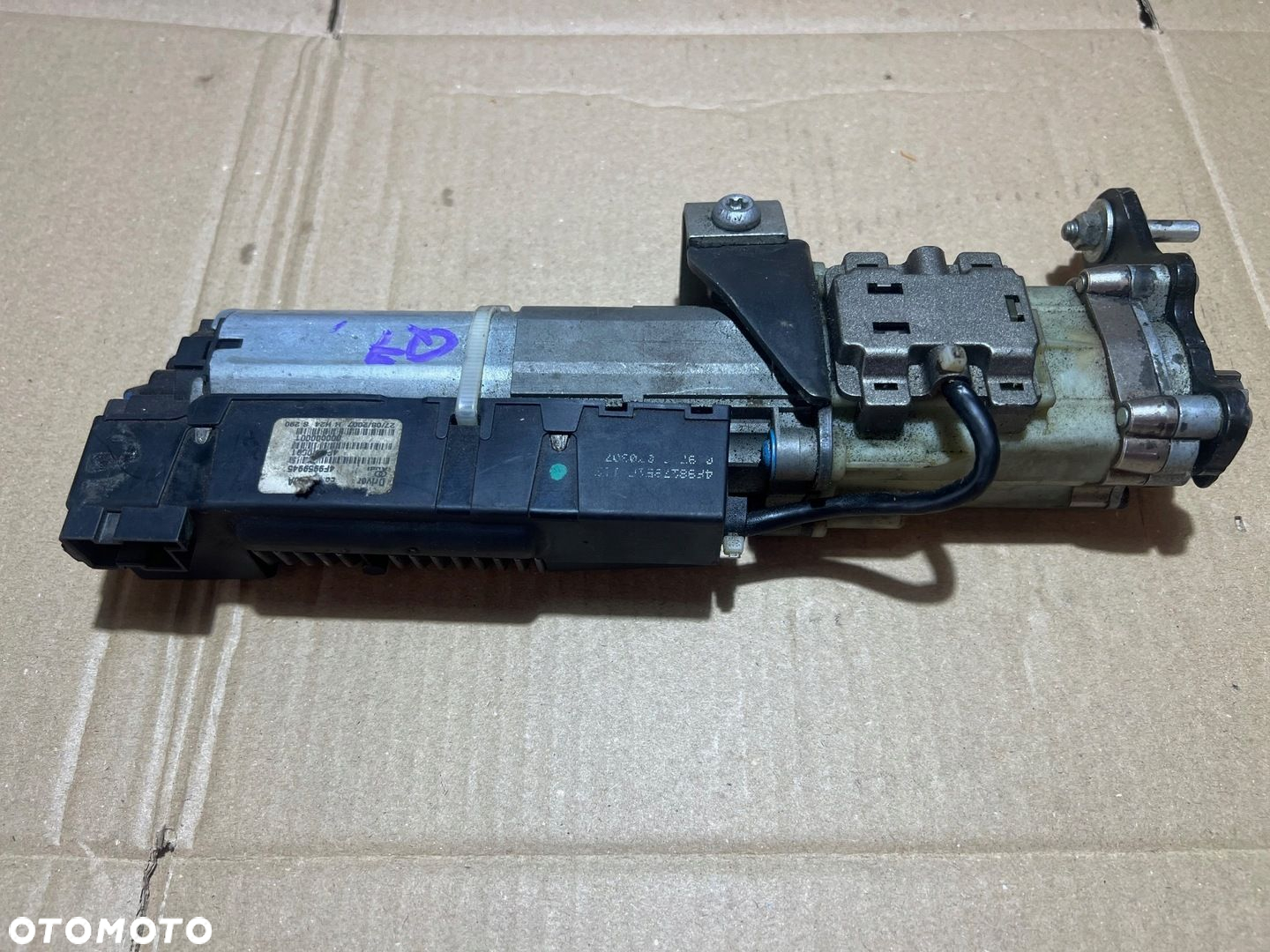 AUDI Q7 4L SIŁOWNIK ELEKTRYCZNY KLAPY BAGAŻNIKA LEWY 4F9827851F - 8