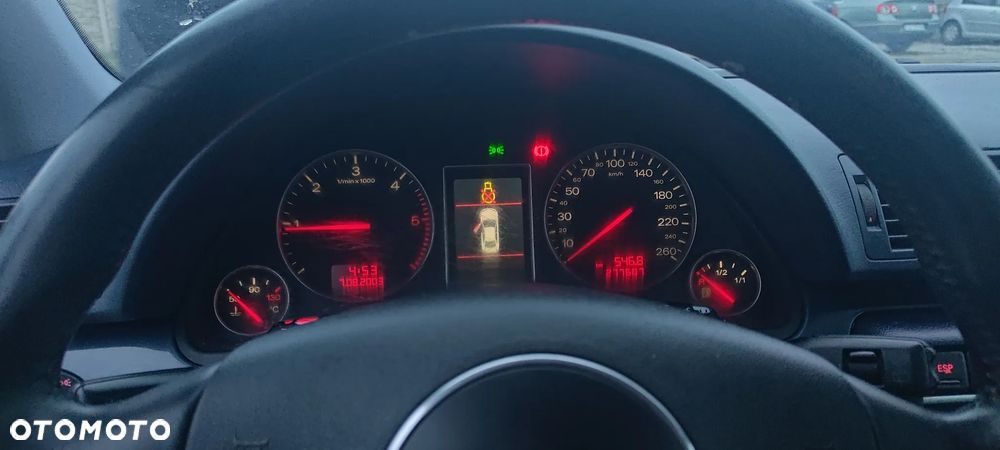 Audi A4 Avant 1.9 TDI - 10