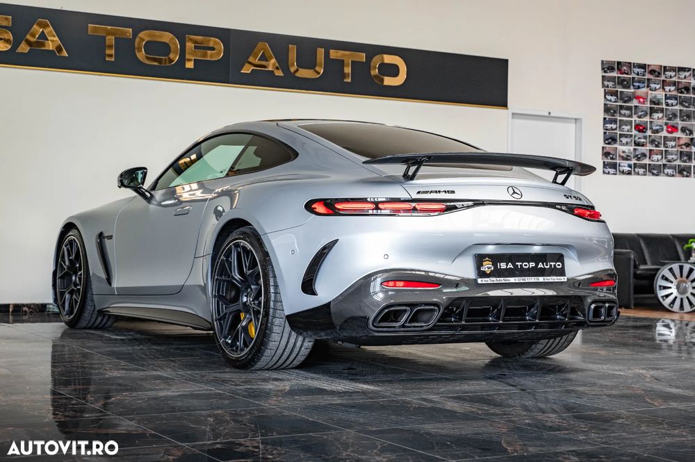 Mercedes-Benz AMG GT R Speedshift 7G-DCT - 37