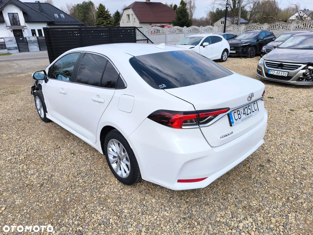 Toyota Corolla - 5