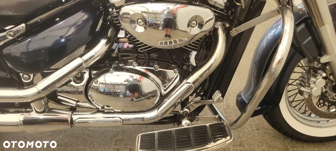 Suzuki Marauder - 28