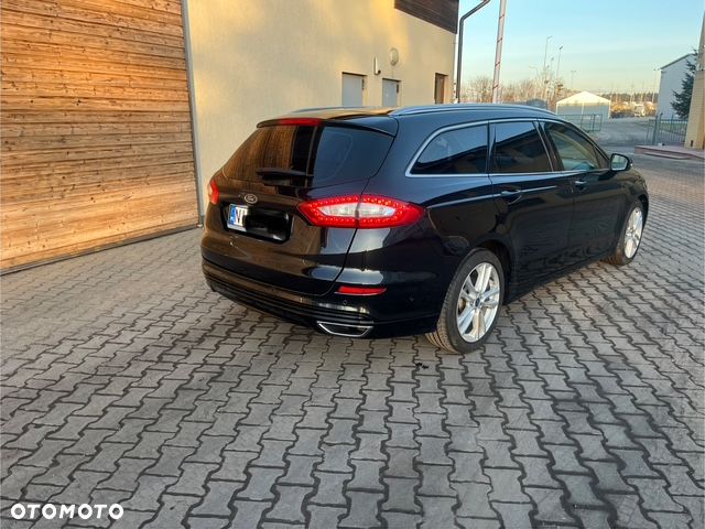 Ford Mondeo 2.0 TDCi STart-Stopp PowerShift-Aut Titanium - 2