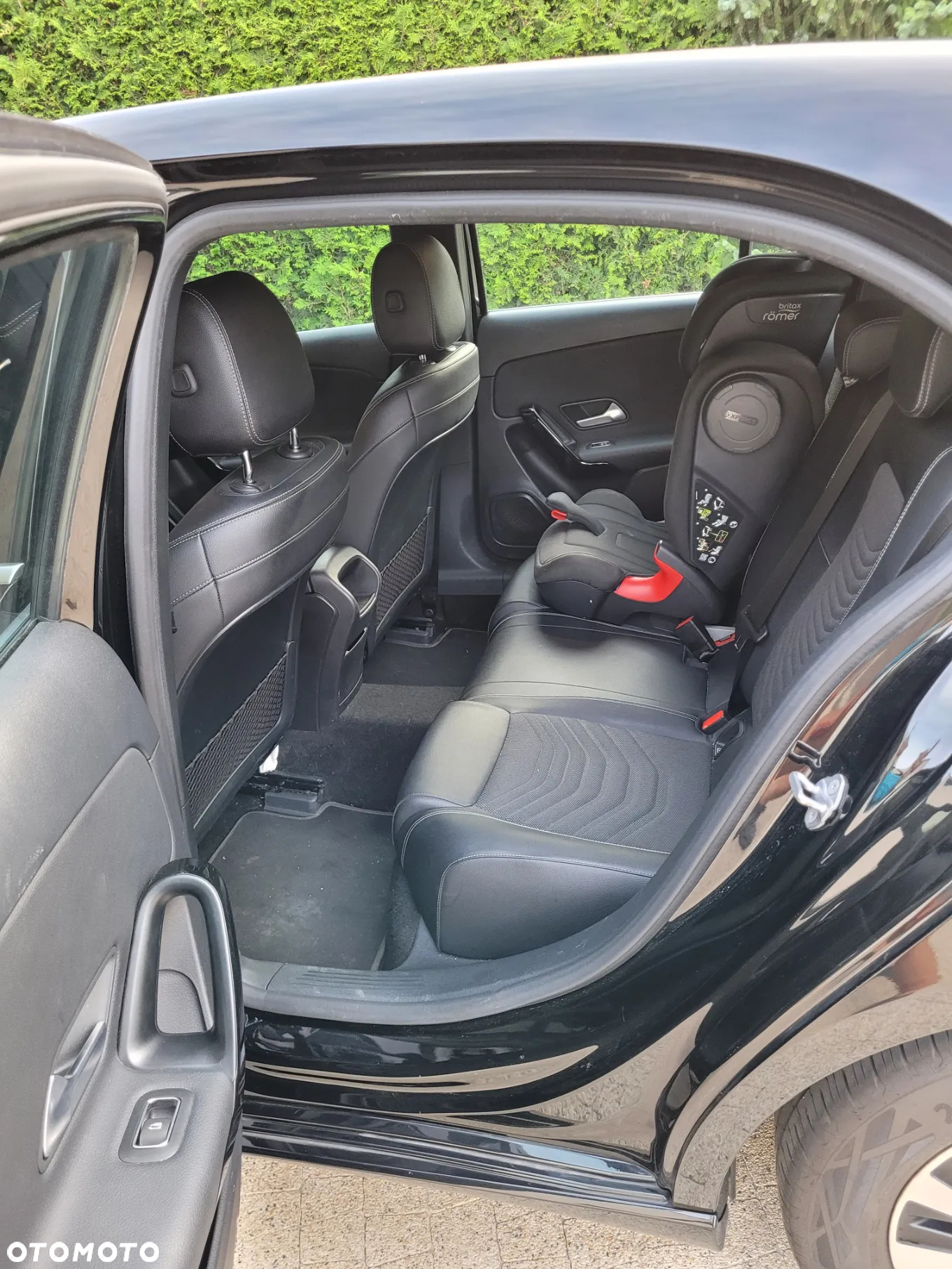 Mercedes-Benz Klasa A 180 d 7G-DCT - 23