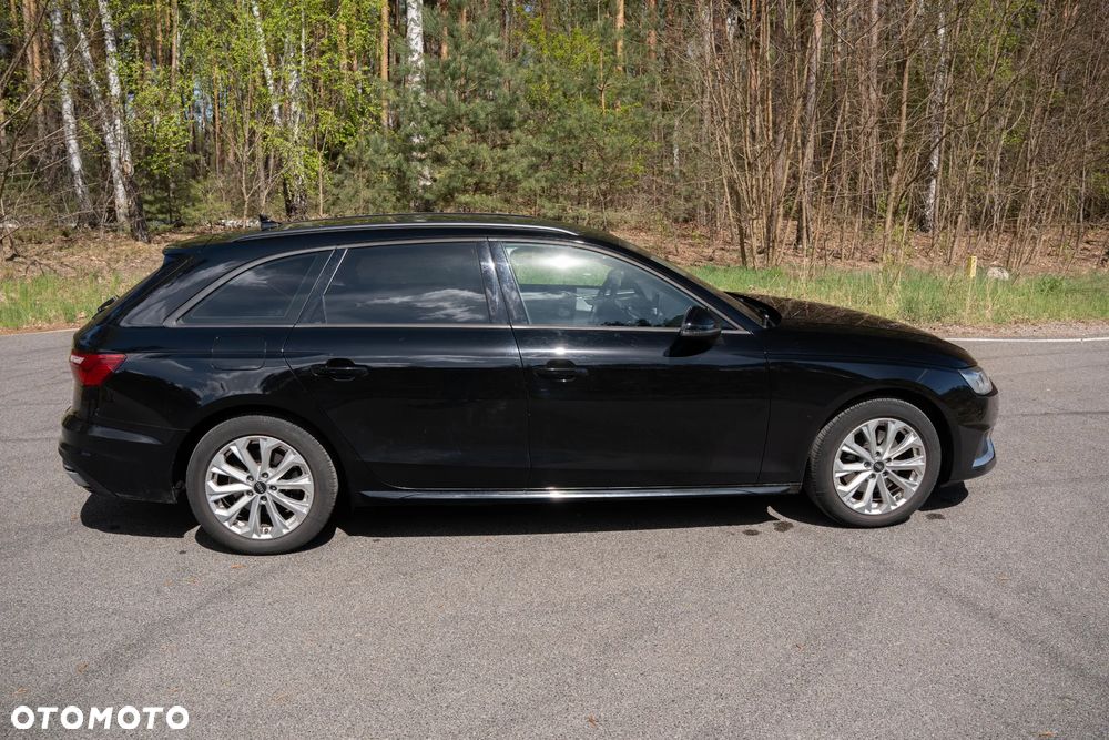Audi A4 Avant 35 TFSI mHEV S tronic - 12