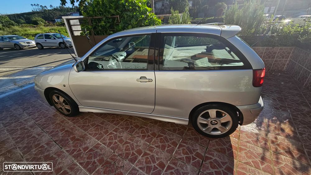 SEAT Ibiza - 5