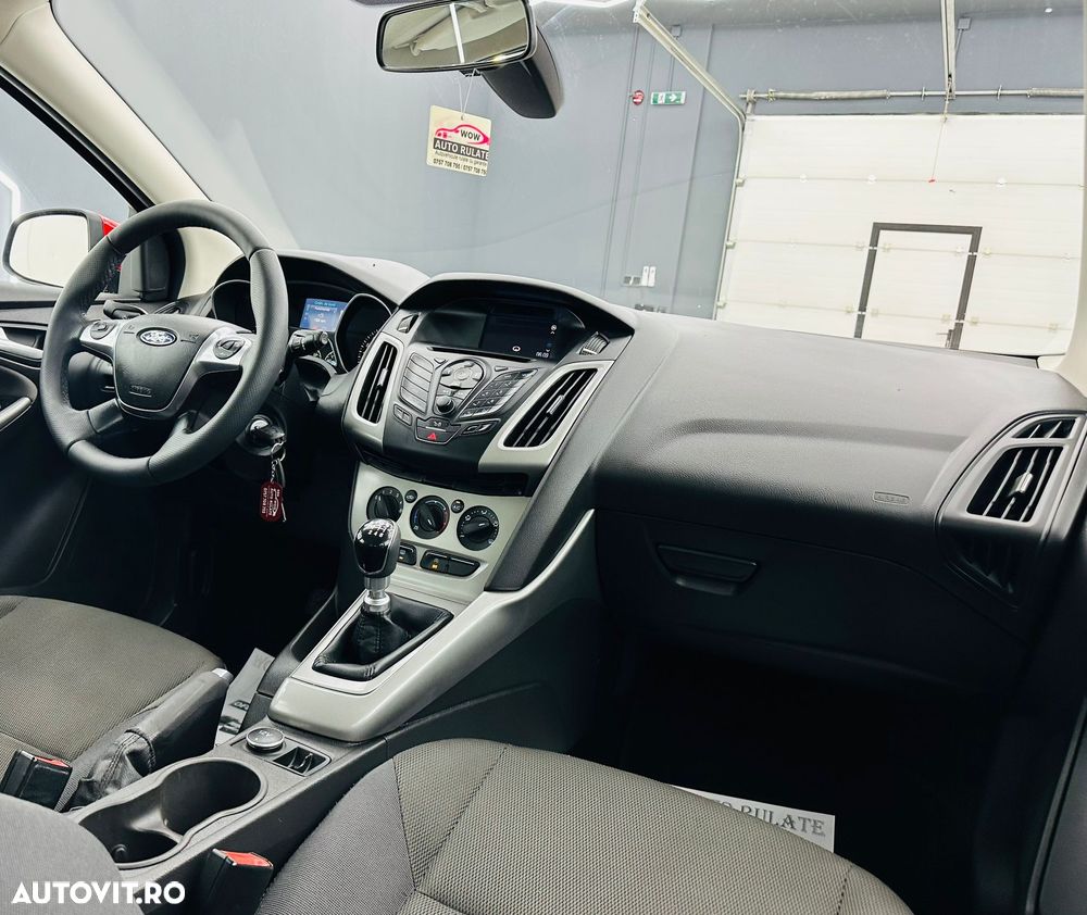 Ford Focus 1.6 TDCI DPF Trend - 21