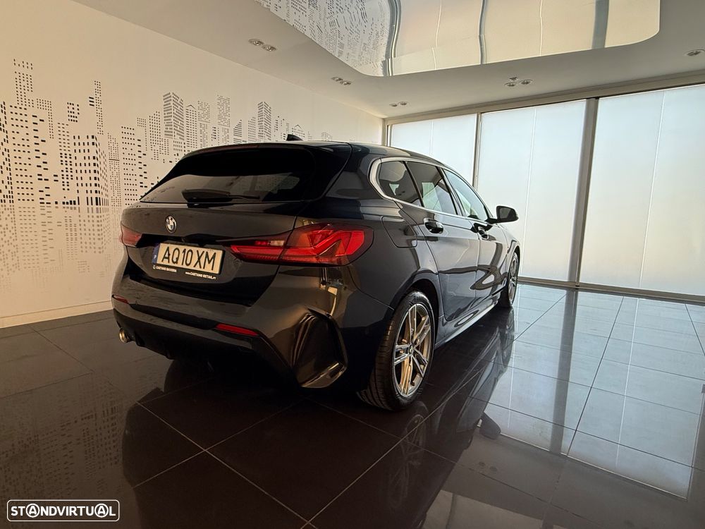 BMW 118 i Pack Desportivo M Auto - 4