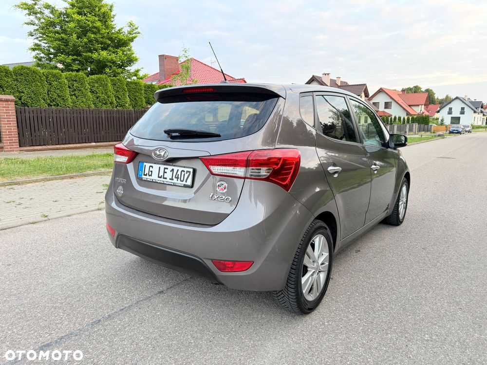 Hyundai ix20 - 20