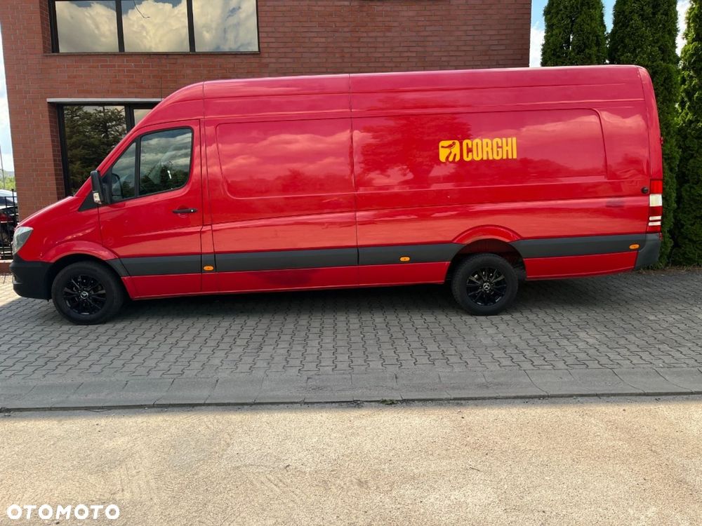 Mercedes-Benz Sprinter - 20