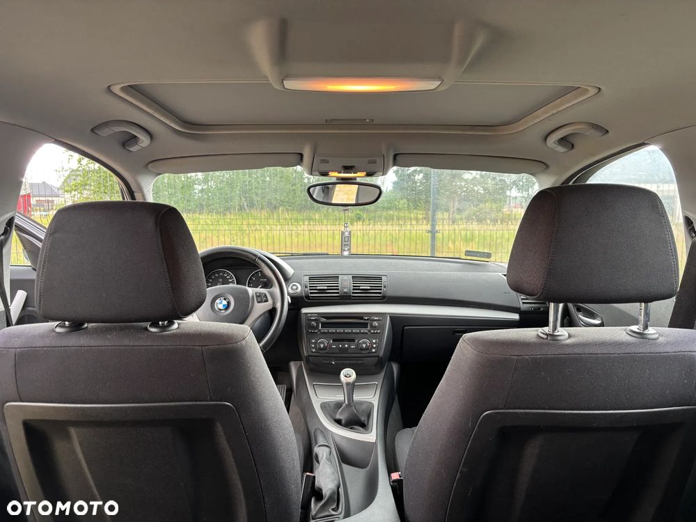 BMW Seria 1 116i - 15