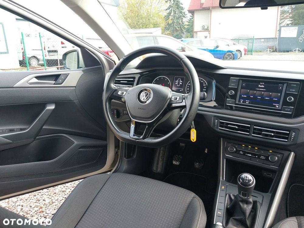 Volkswagen Polo 1.0 TSI Comfortline - 17