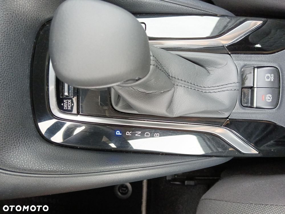 Toyota Corolla 1.8 Hybrid Comfort - 19