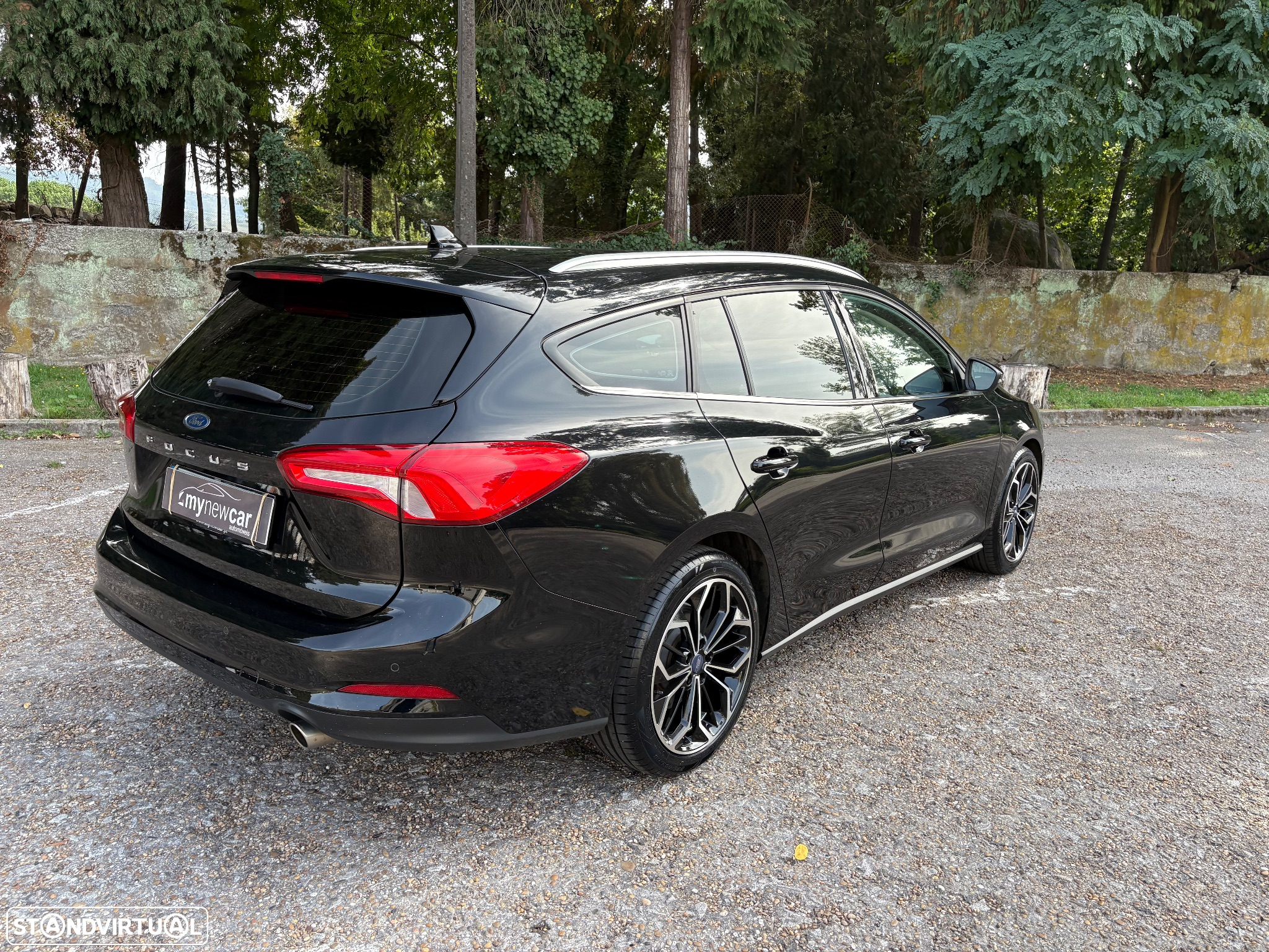 Ford Focus 1.5 EcoBlue S&S Aut. ACTIVE DESIGN - 17