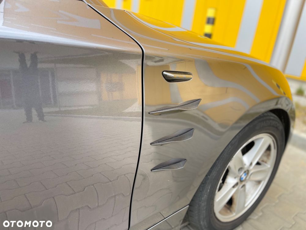 BMW Seria 1 - 16
