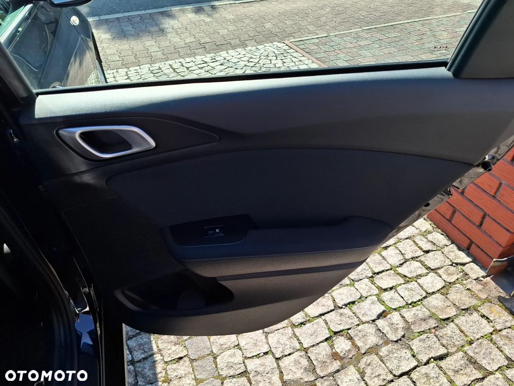 Kia Ceed 1.5 T-GDI M - 35