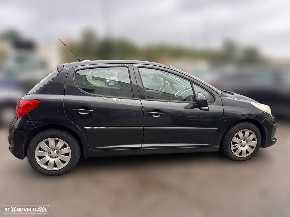 Peugot 207 Hatchback 1.4 HDi Diesel 68 cv  50 kW 2006 - 2015 8HZ (DV4TD) para peças - 3