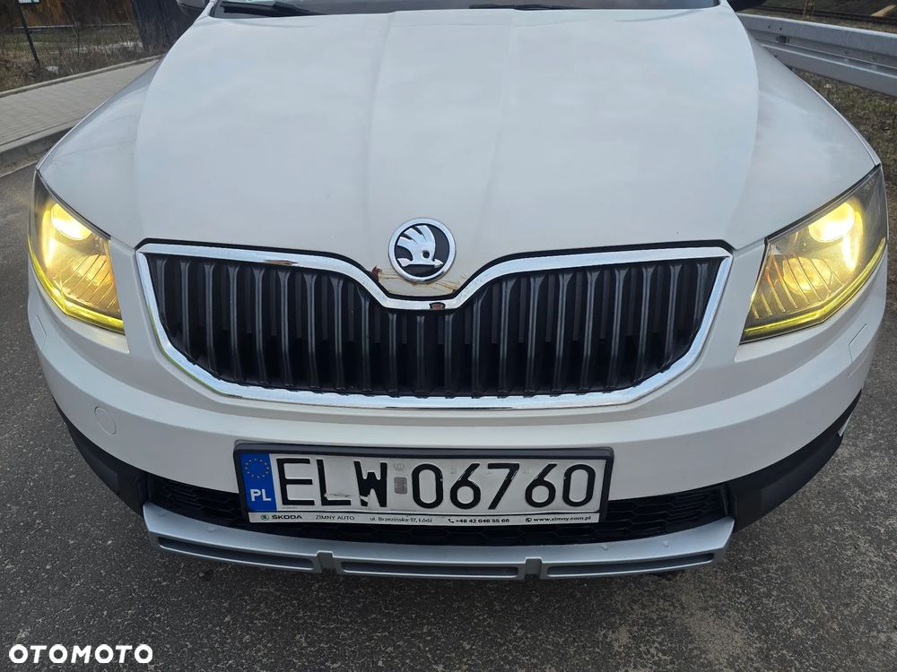 Skoda Octavia 2.0 TDI 4x4 DSG Scout - 12