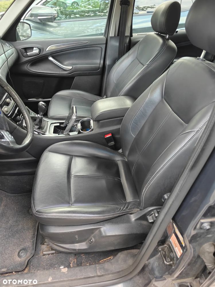 Ford S-Max 2.0 TDCi DPF Titanium - 10