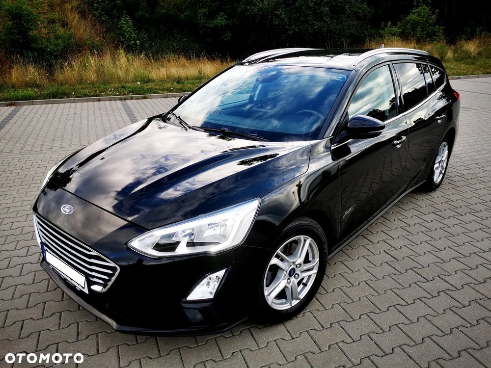 Ford Focus 1.0 EcoBoost Titanium X - 2