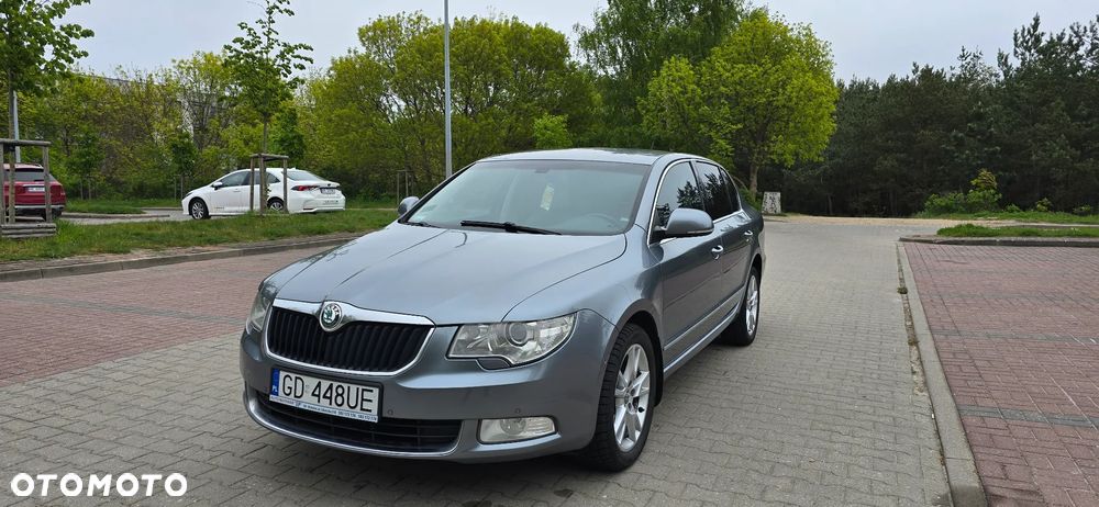 Skoda Superb 2.0 TDI Comfort - 1