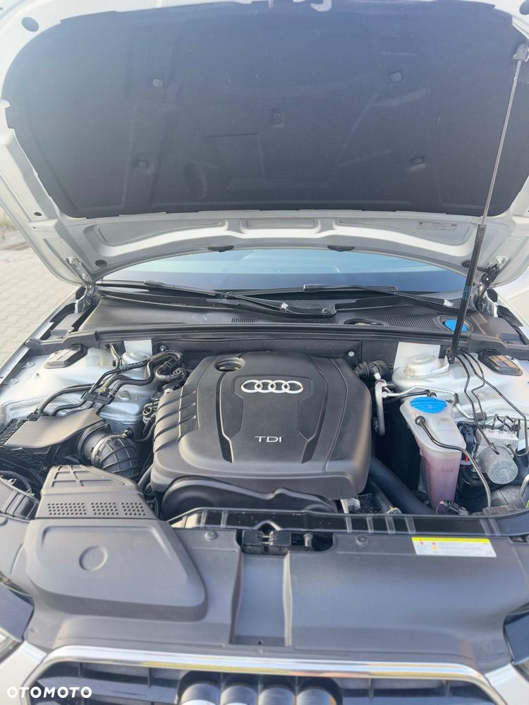 Audi A4 Avant 2.0 TDI DPF S line Sportpaket - 5