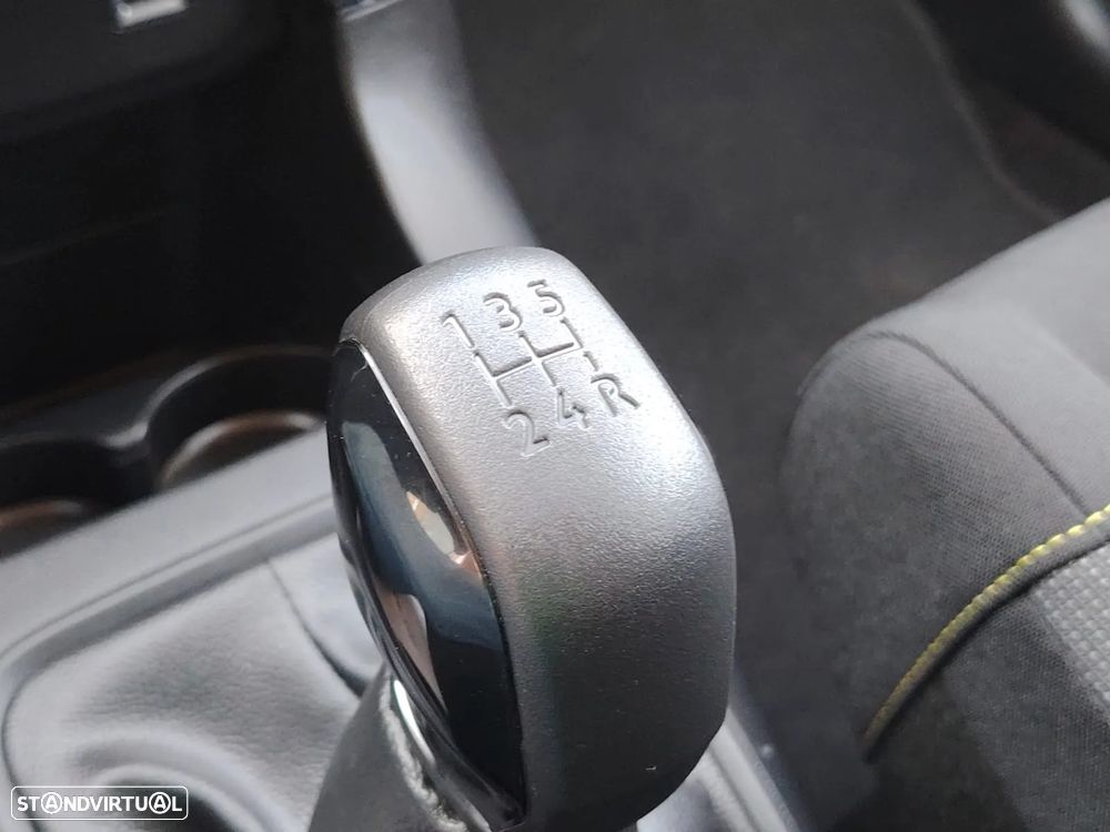 Citroën C3 1.2 PureTech C-Series - 8