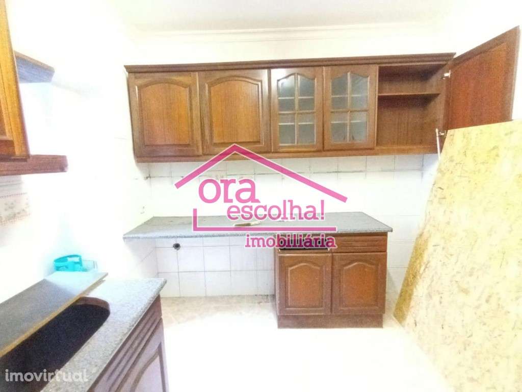 Apartamento T1 para remodelar na Baixa da Banheira! - Grande imagem: 2/2