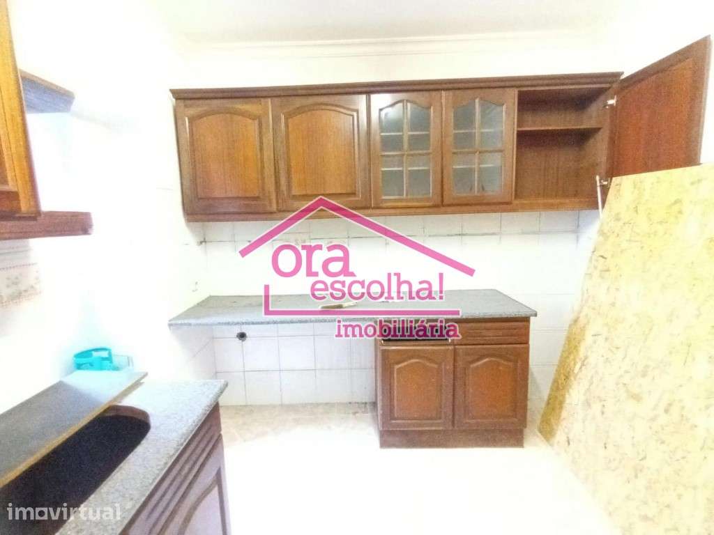 Apartamento T1 para remodelar na Baixa da Banheira! - Grande imagem: 2/2