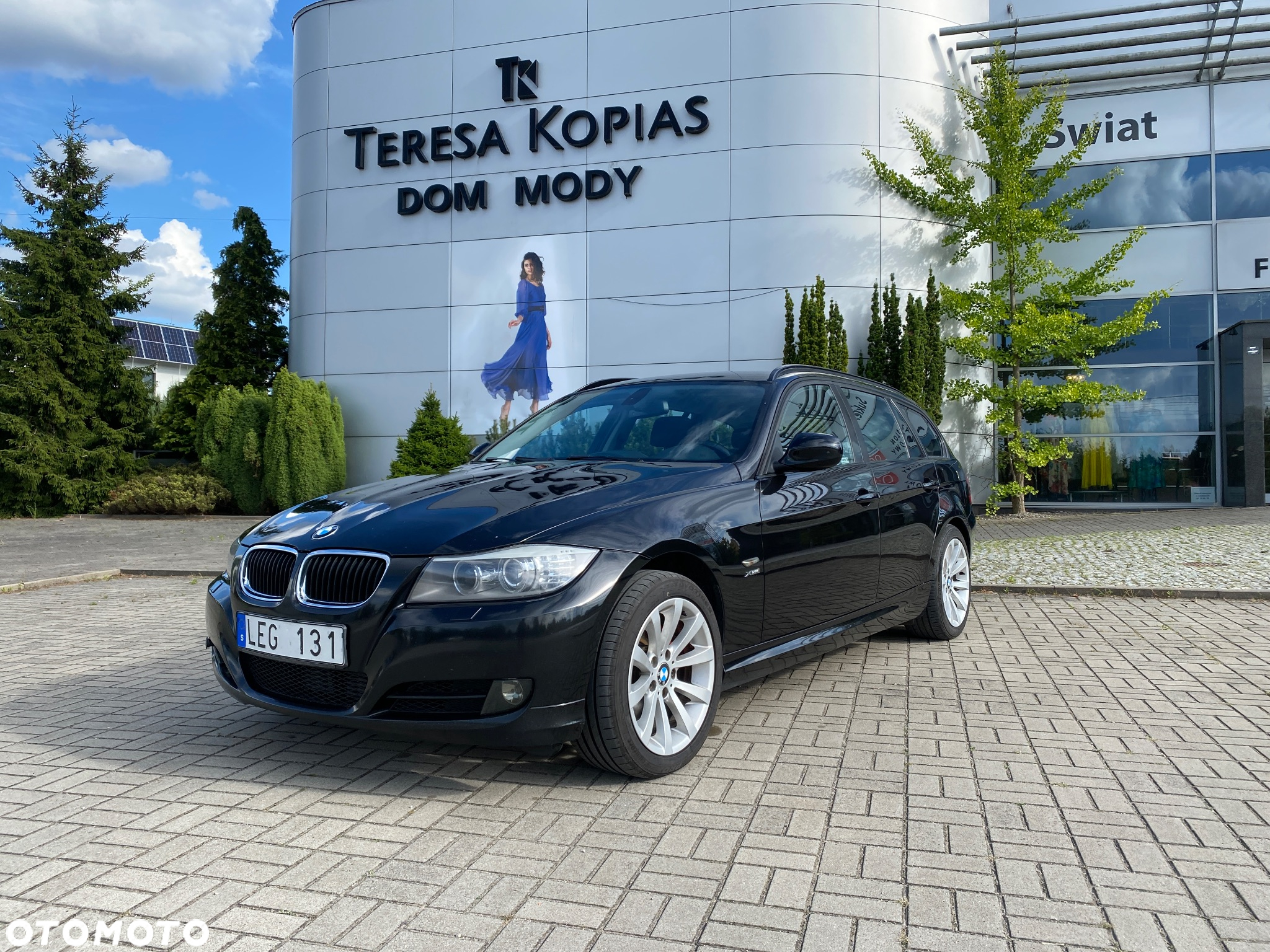 BMW Seria 3 320d DPF Touring - 2