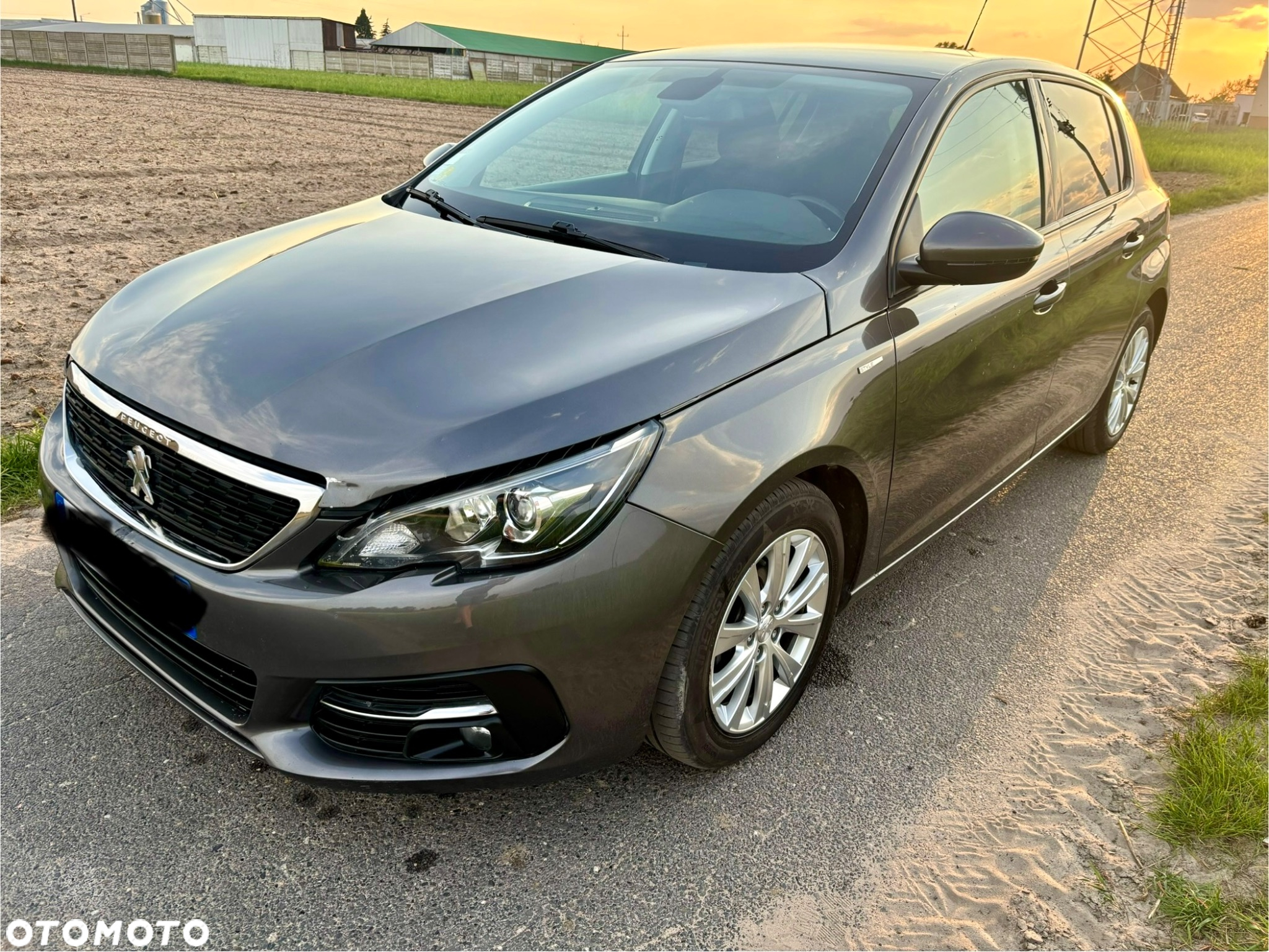 Peugeot 308 1.5 BlueHDi Style S&S EAT8 - 14