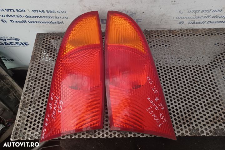 Lampa stop stanga pe aripa Ford Focus 1 [1998 - 2004] Hatchback 5-usi - 1
