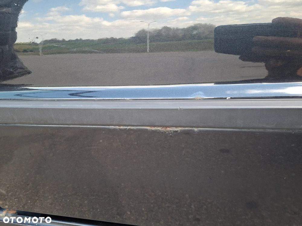 BMW Seria 7 750i - 21