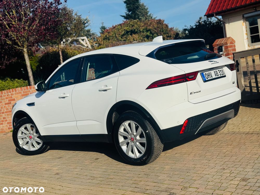 Jaguar E-Pace D150 AWD R-Dynamic S - 40