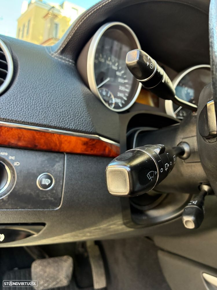 Mercedes-Benz GL 320 CDI — fotografia 31