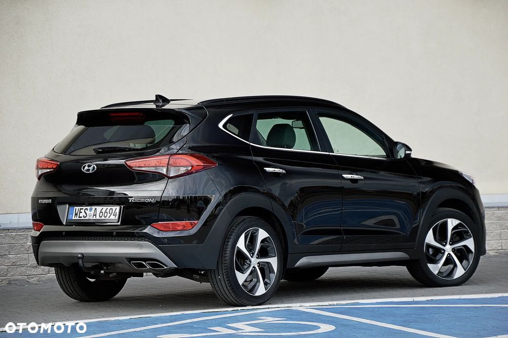 Hyundai Tucson 2.0 CRDI 2WD Style - 23