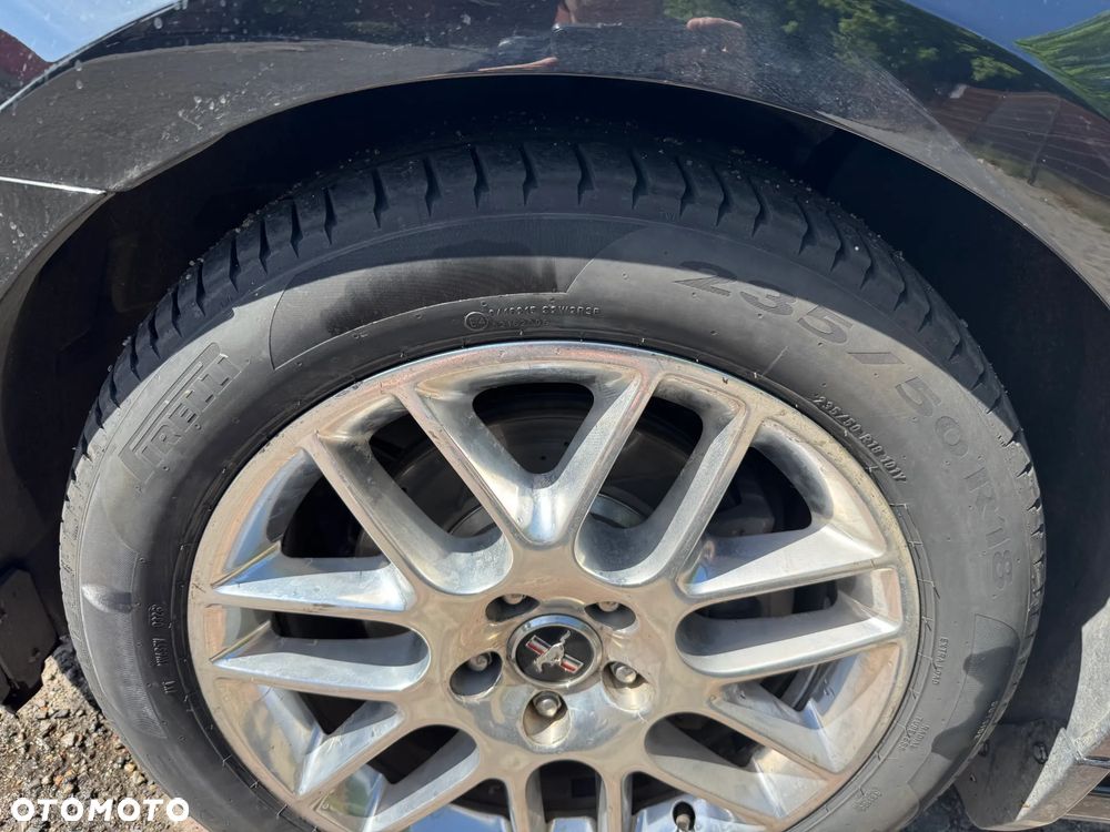 Ford Mustang 3.7 V6 Premium - 14