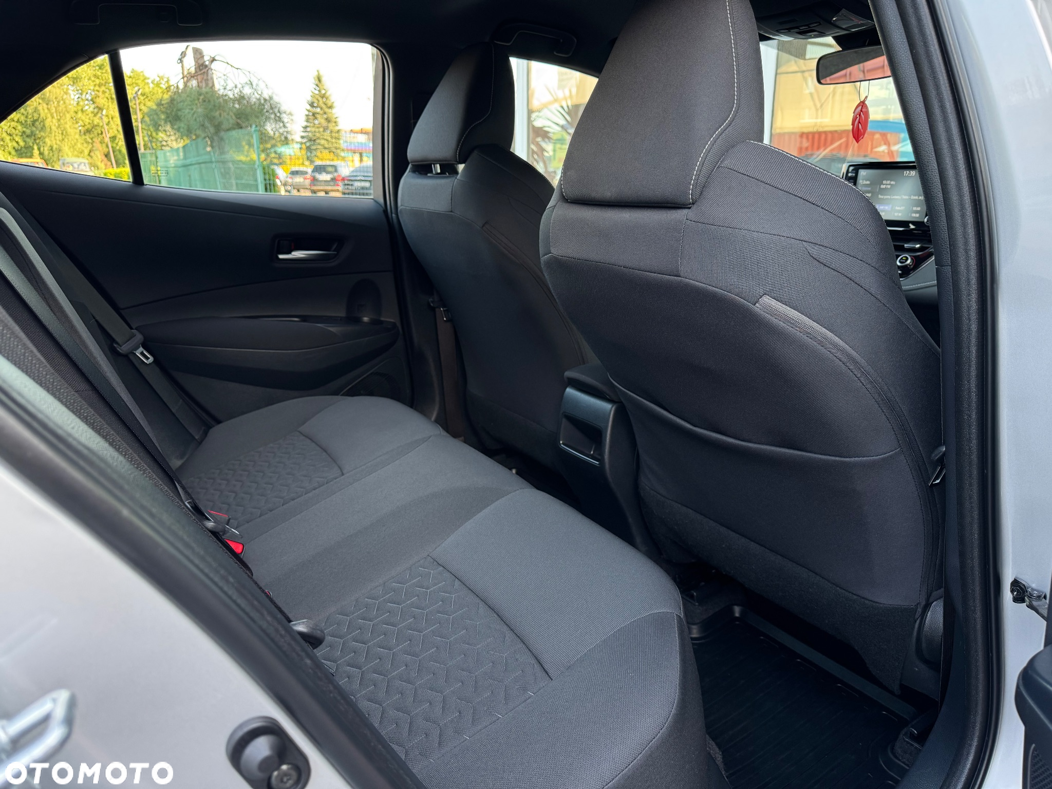 Toyota Corolla 1.2 T Comfort - 12
