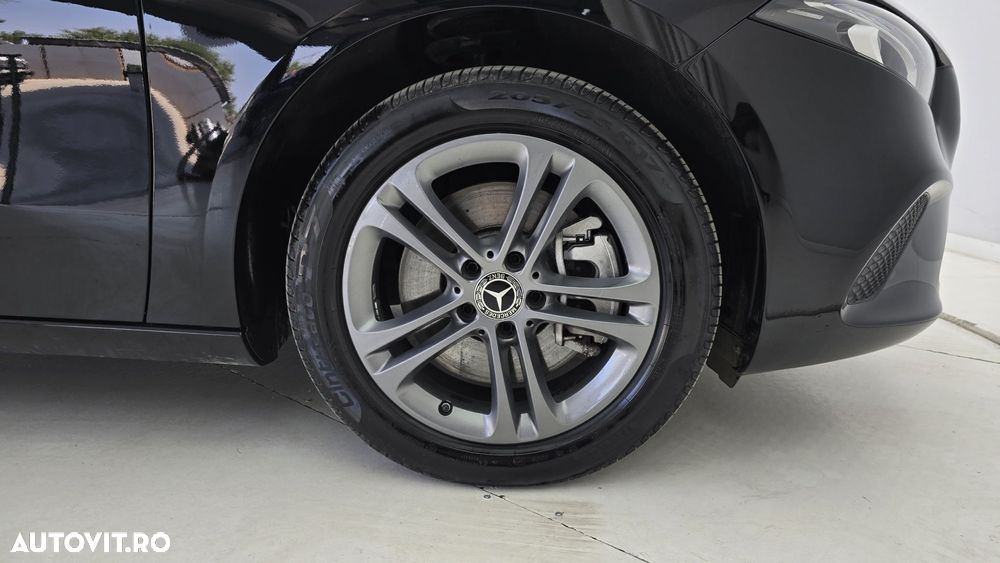 Mercedes-Benz A - 23