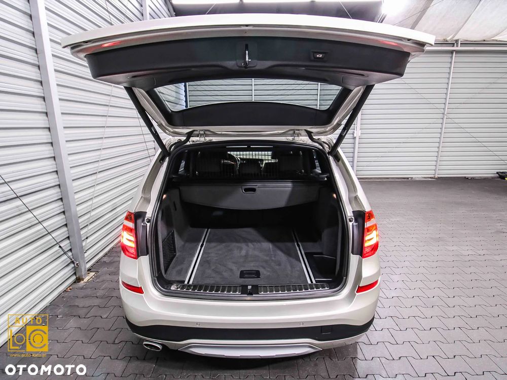 BMW X3 xDrive20d xLine - 13