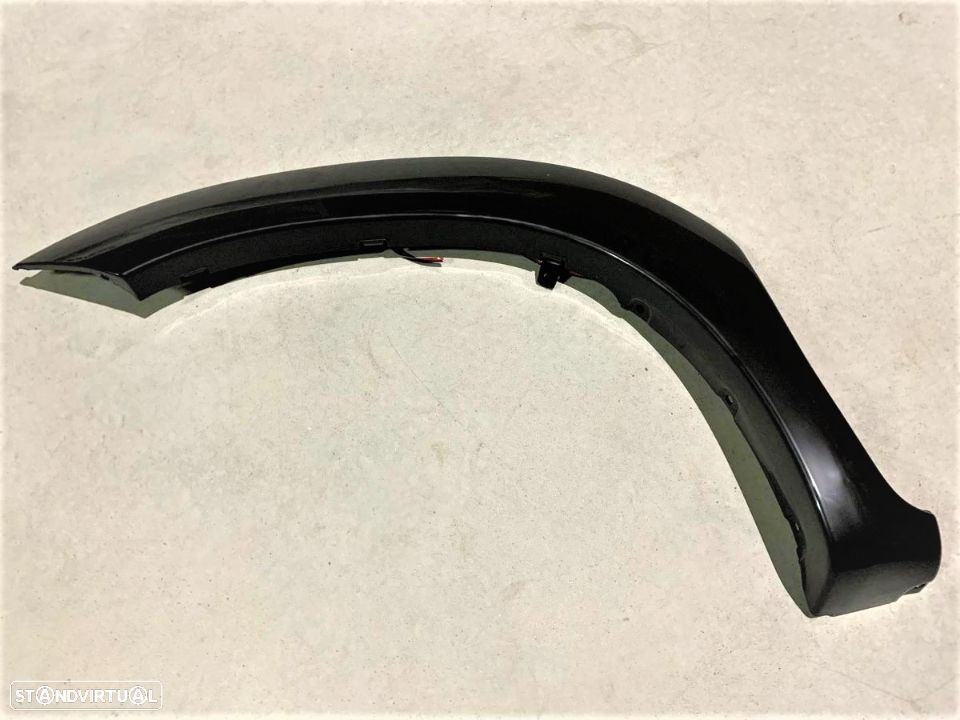 Aba do guarda lamas da frente para Toyota Hilux (NOVO) - 1